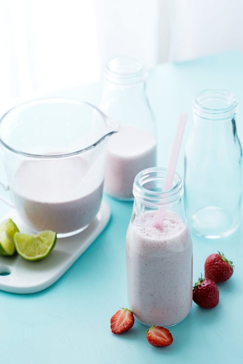 Low carb strawberry smoothie