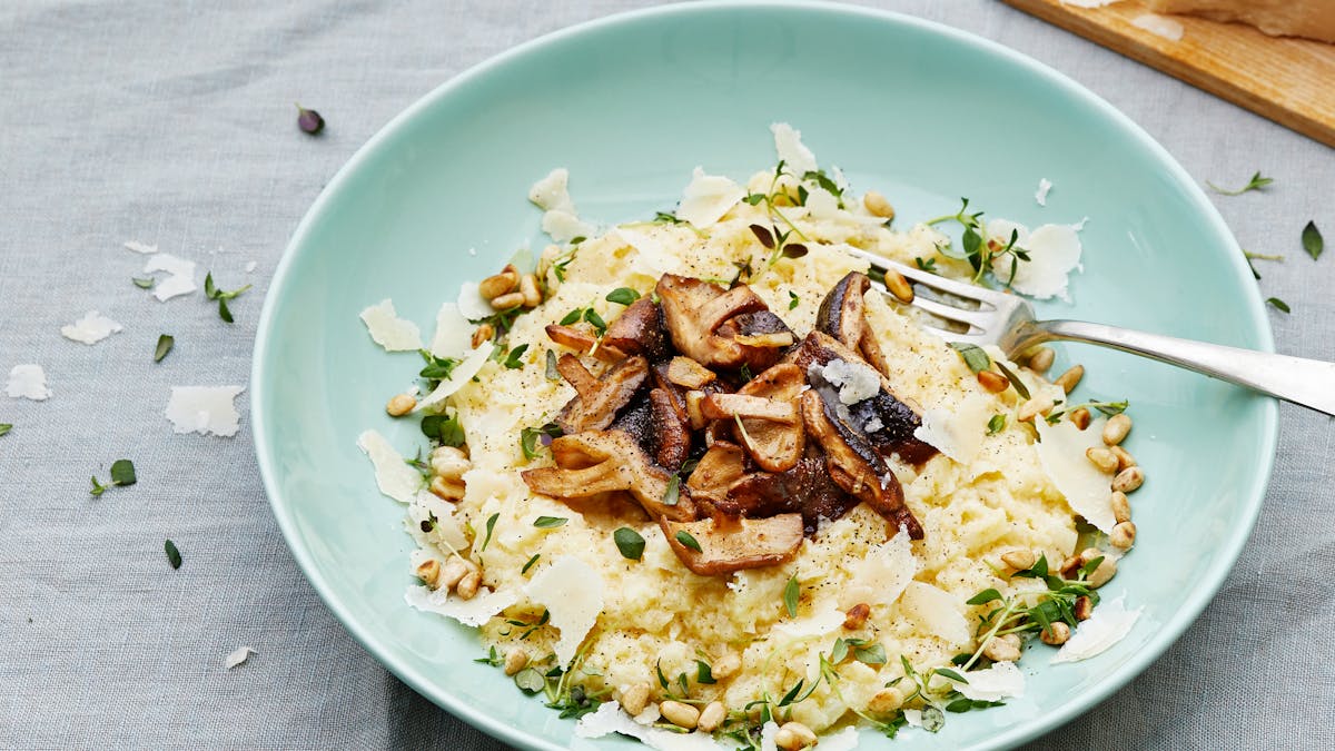 Creamy low carb cauliflower mushroom risotto