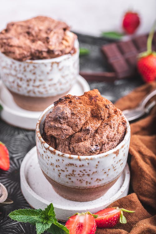 Sugar-free chocolate soufflé